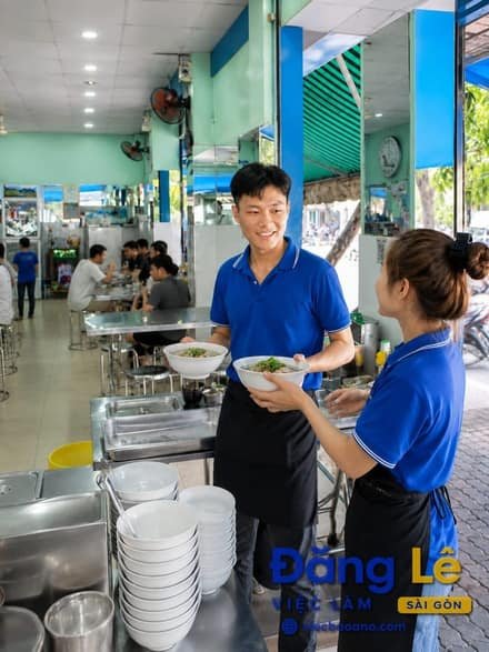 TUYỂN PHỤC VỤ - PHỤ BẾP HỦ TIẾU NAM VANG