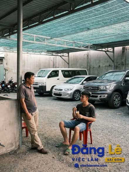 TUYỂN NAM TRÔNG COI BÃI XE Ô TÔ