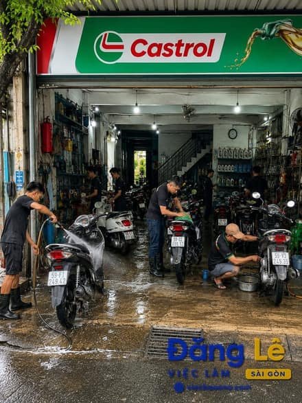 TUYỂN NHÂN VIÊN RỬA XE MÁY