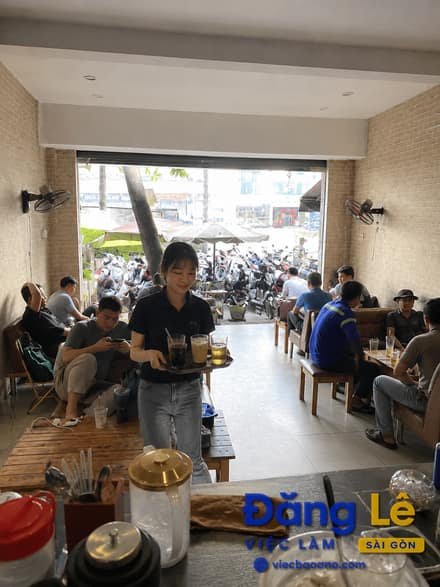 CẦN NỮ NHÂN VIÊN PHỤC VỤ QUÁN CAFE GIA ĐÌNH